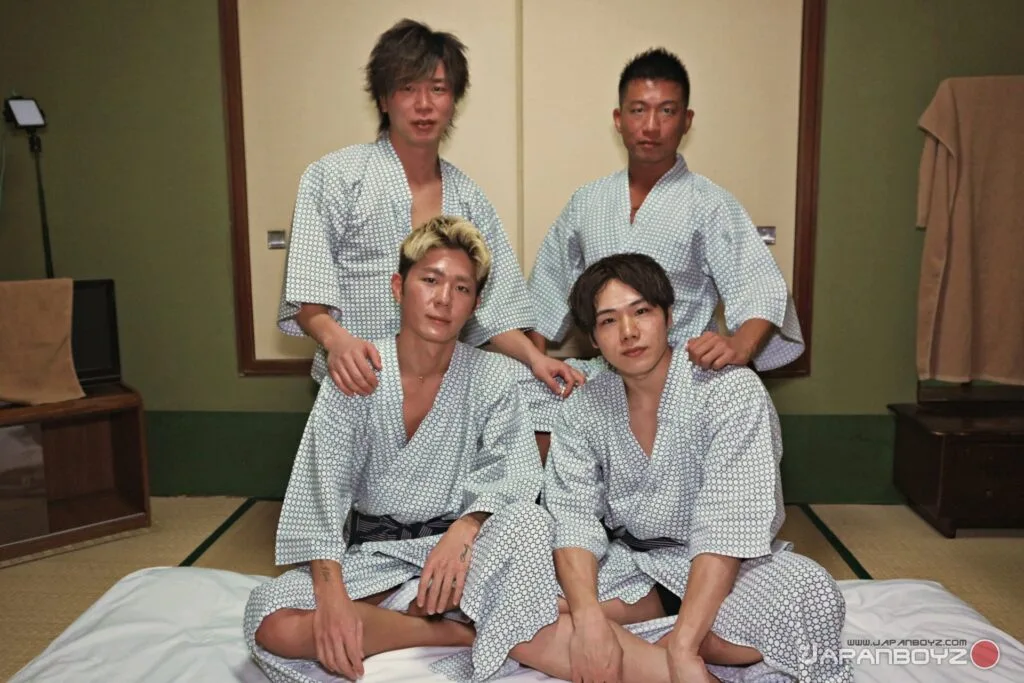 Japanese men ready for gay sex