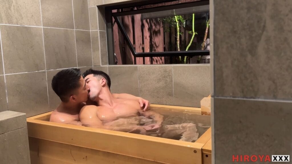 gay Asian bathtub sex