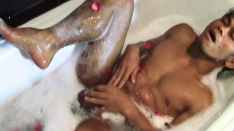 muscle toned Filipino jerking off in bathtub